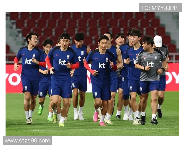 南京羽毛球队以62分稳居大师赛积分榜首位展现强劲实力 南京羽毛球队以62分稳居大师赛积分榜首位展现强劲实力